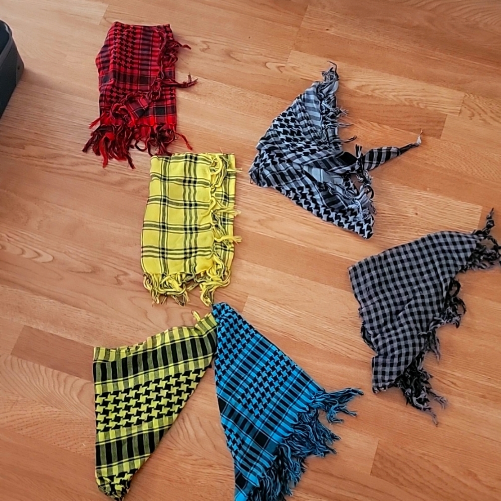6 neck scarves